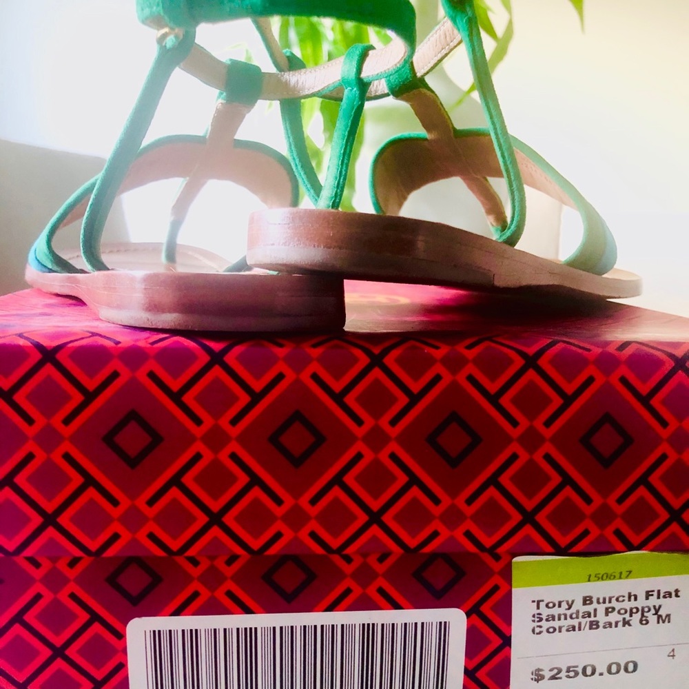 Tory Burch Sandals with box - Picture 2 of 2